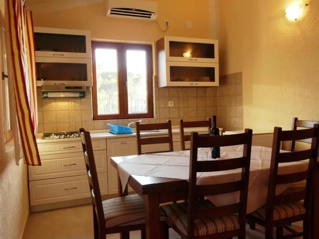 Hotel mit 10 Zimmern in Vir, Kroatien, zu verkaufen - 11