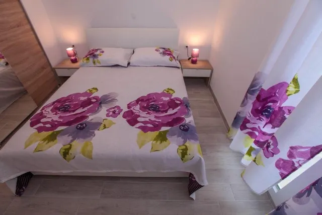 Hotel mit 10 Zimmern in Rogoznica, Kroatien, zu verkaufen - 7