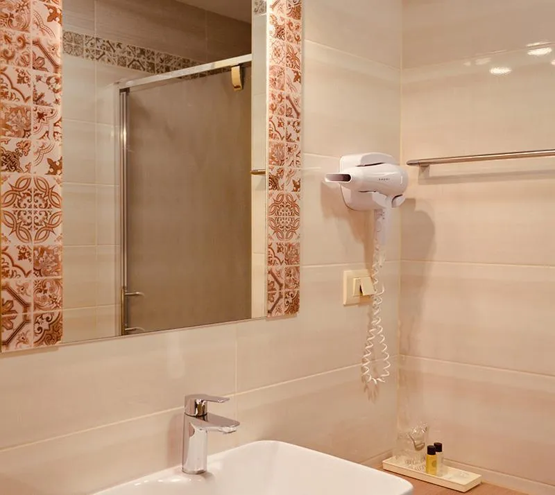 Hotel with 20 rooms in Kastela, Croatia, for sale - 13