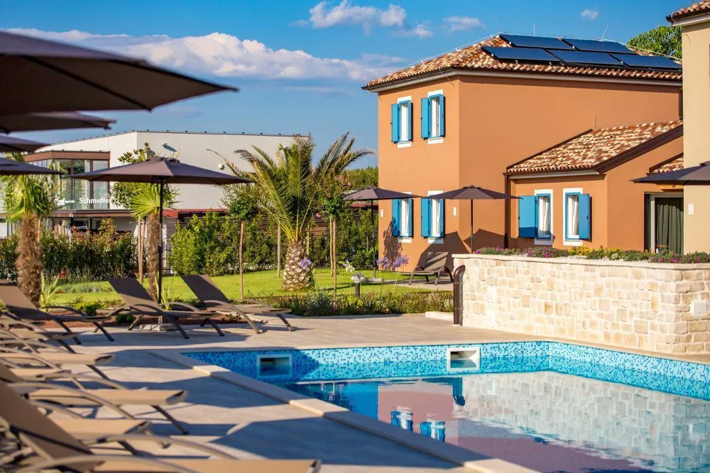Hotel with 10 rooms in Poreč, Croatia, for sale - 3