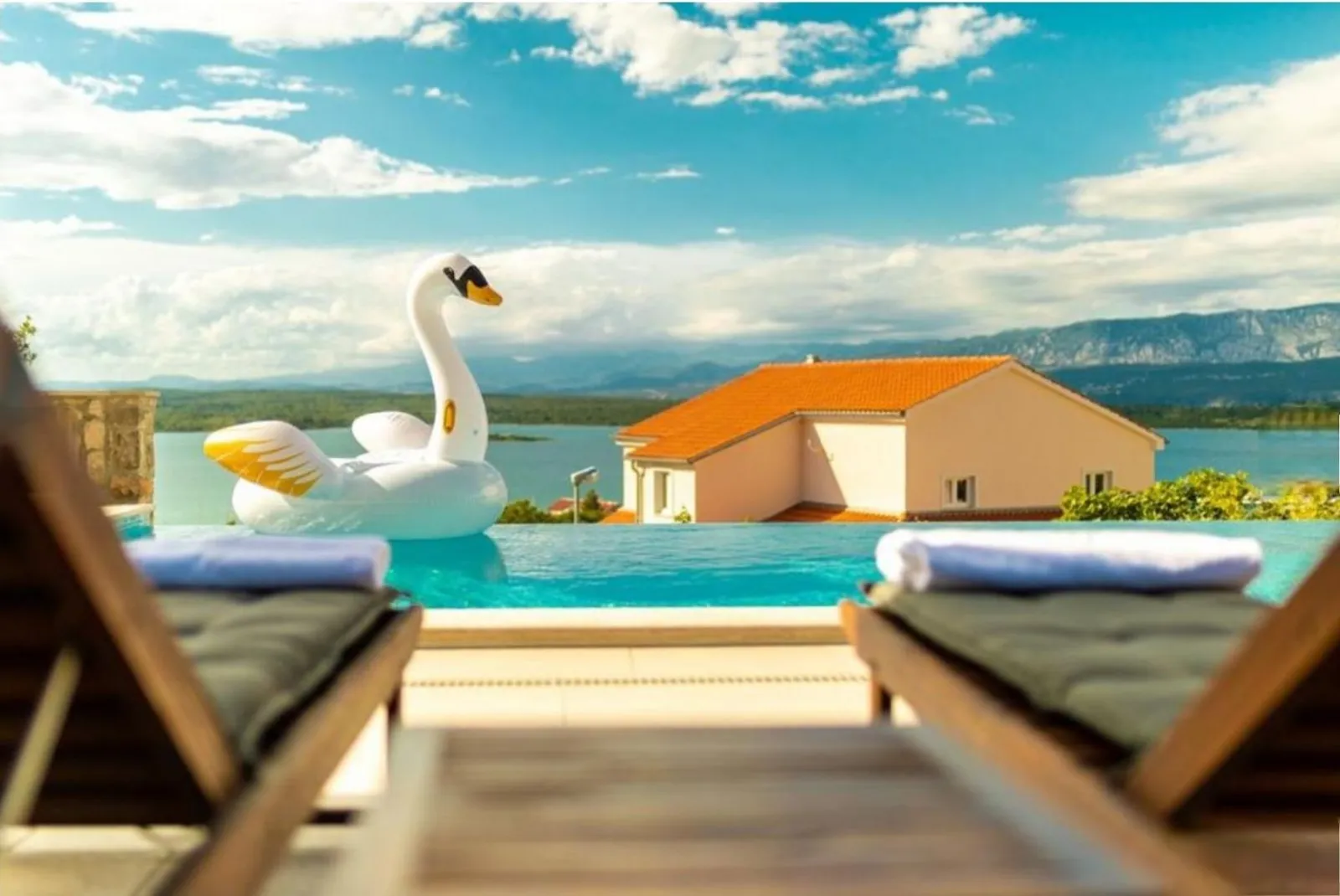 Hotel with 12 rooms in Klimno, Croatia, for sale - 6