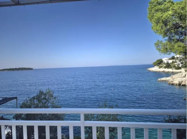 Hotel with 4 rooms in Primosten, Croatia, for sale