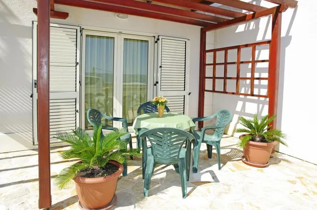 Hotel mit 20 Zimmern in Bol, Kroatien, zu verkaufen