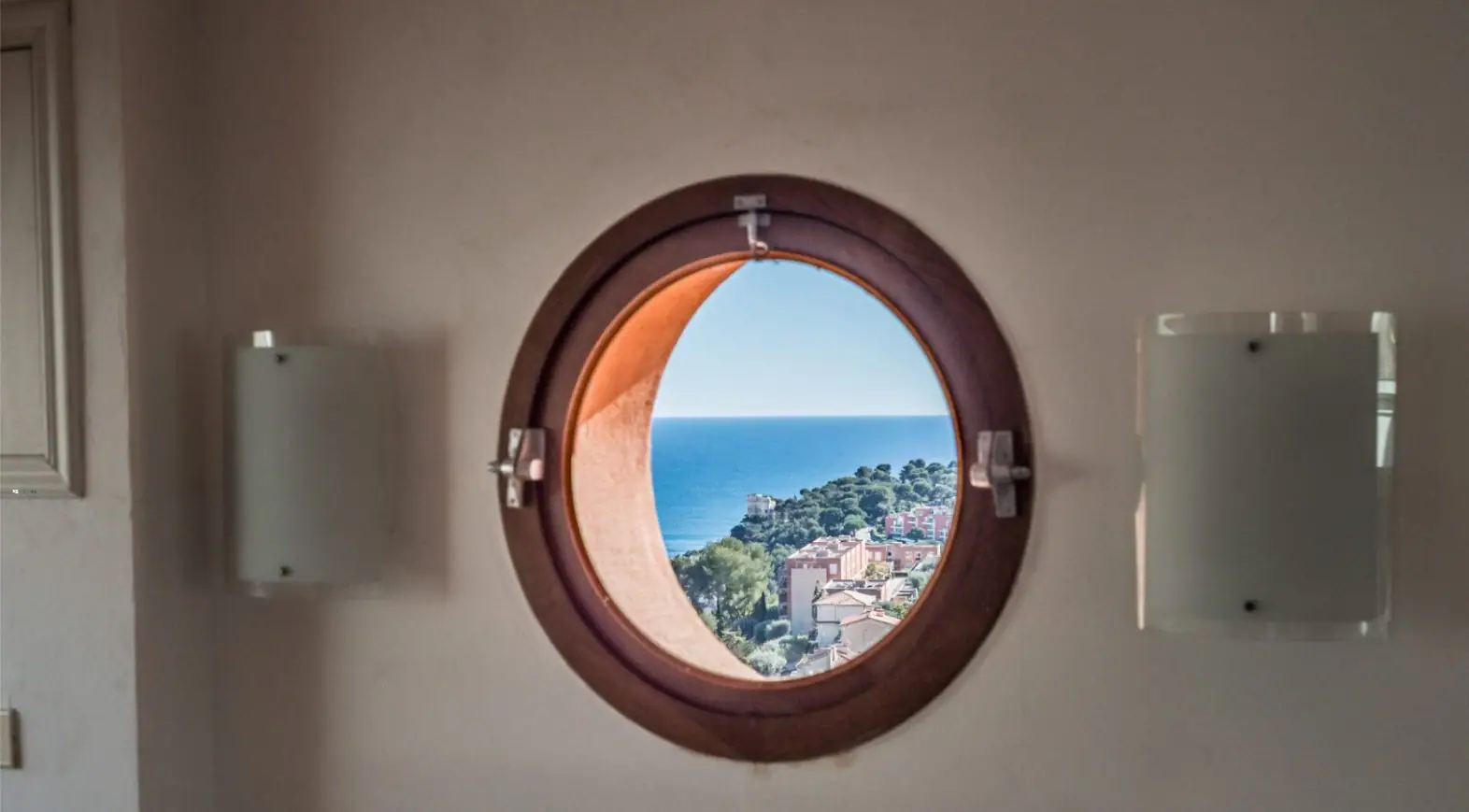Villa with a pool and a sea view, Roquebrune-Cap-Martin - 12
