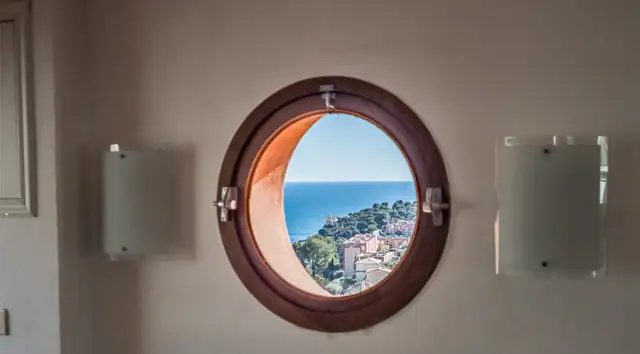 Villa with a pool and a sea view, Roquebrune-Cap-Martin - 12