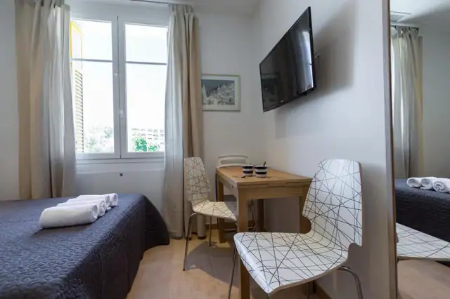 Mehrfamilienhaus mit hoher Rendite zu verkaufen, Cros-de-Cagnes, Foto 4