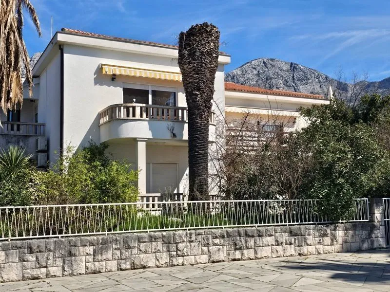 Hotel mit 7 Zimmern in Zaostrog, Kroatien, zu verkaufen - 2