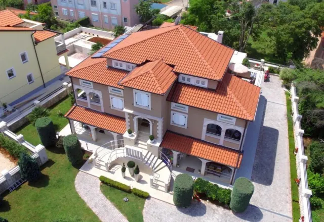 Hotel of 535 m² in Funtana, Croatia, for sale