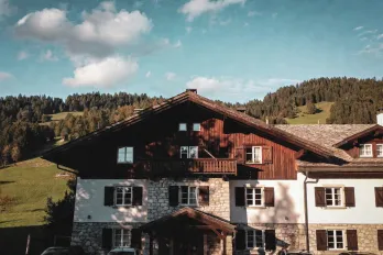 Operator-free Hotel for Sale, Wald im Pinzgau 