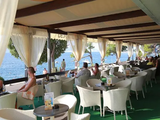 Magnificent waterfront 4**** hotel of 60 rooms - discounted! - pic.4 Magnificent waterfront 4**** hotel of 60 rooms - discounted! - pic.4