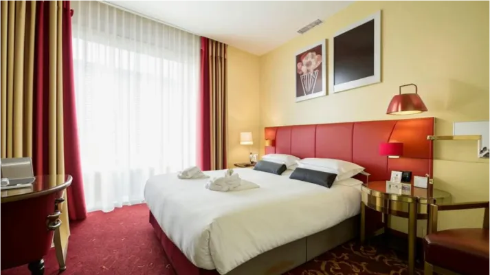 Three star hotel for sale in the heart of Carré d'Or, Nice - pic.1 Three star hotel for sale in the heart of Carré d'Or, Nice - pic.1