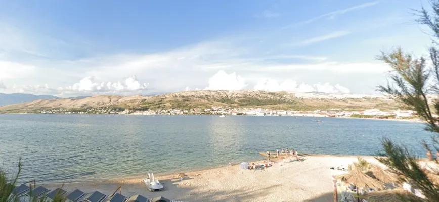 Reasonably priced 1st line hotel for sale with credit facility - pic.3 Reasonably priced 1st line hotel for sale with credit facility - pic.3