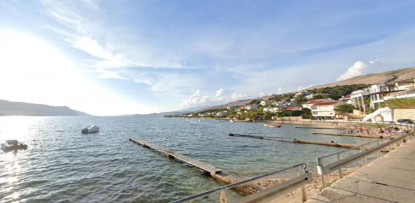 Reasonably priced 1st line hotel for sale with credit facility - pic.2 Reasonably priced 1st line hotel for sale with credit facility - pic.2