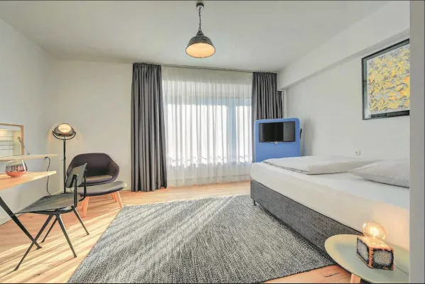 Apartment house and a Hotel with high return, Düsseldorf - pic.4 Apartment house and a Hotel with high return, Düsseldorf - pic.4