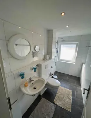 For Sale Completely Renovated Hotel With A Restaurant/Catering Unit With 14% Return, Essen - pic.4