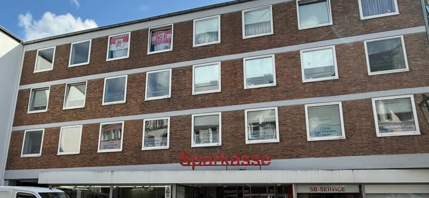 Wohn- und Geschäftsgebäude in Düsseldorf, zu verkaufen - Foto 1