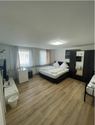 Fully Renovated Investment Hotel with Commercial Gastronomy Unit in Essen, for Sale - pic.1