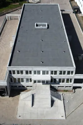 Prime-Logistik- und Distributionszentrum-Investition in Frankfurt (Oder), an DHL vermietet, 10% Rendite, zu verkaufen - Foto 1